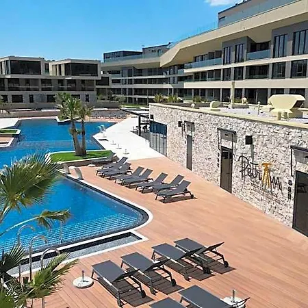 Petram & Residences 4*