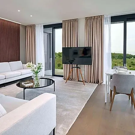 Hotel Petram & Residences