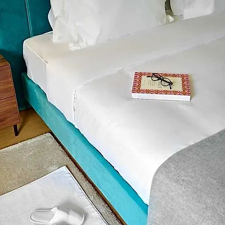 Petram & Residences Hotel