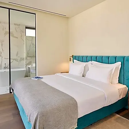 Petram & Residences أوماغ