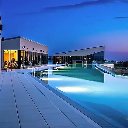 Petram & Residences 4*