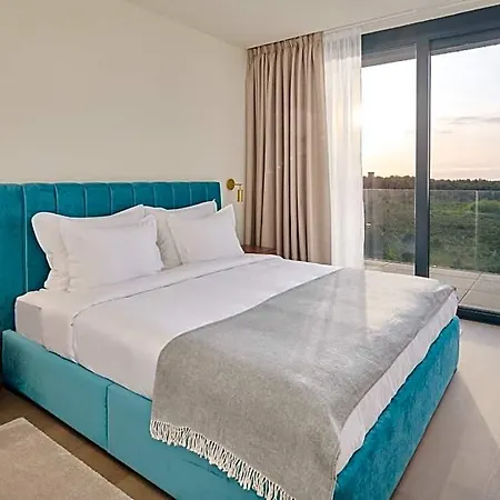 Petram & Residences Hotel 4*